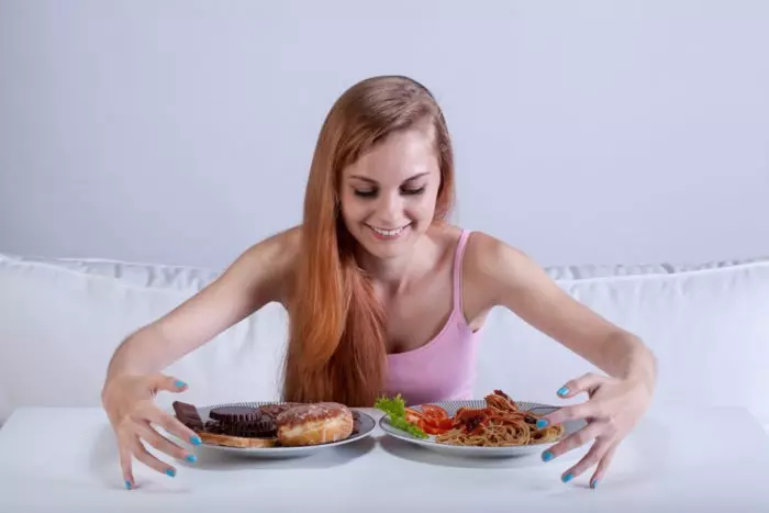 Binge Eating Disorder - Gejala, Penyebab, dan Pengobatannya